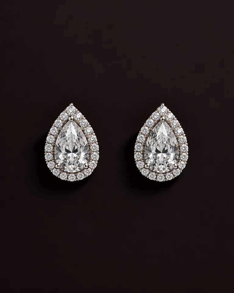 Brinco Gota com zirconia e strass banho rodio branco